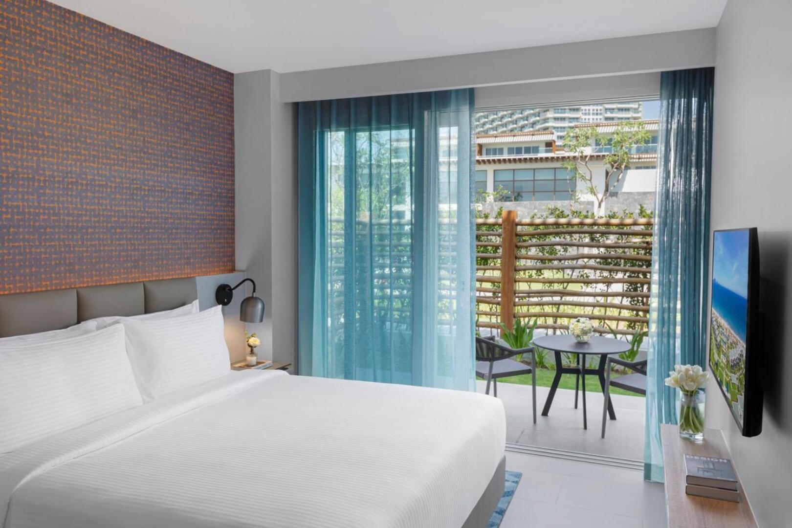 Alma Resort Cam Ranh Exterior photo